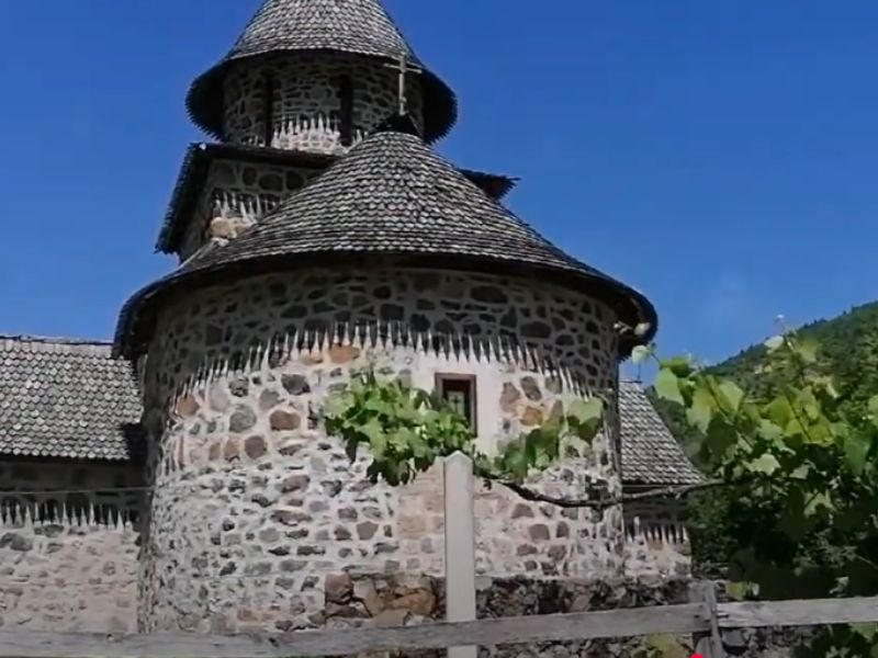 Mir duhovnosti, tragovi prošlosti i netaknuta priroda spajaju se u tišini ovog manastira.